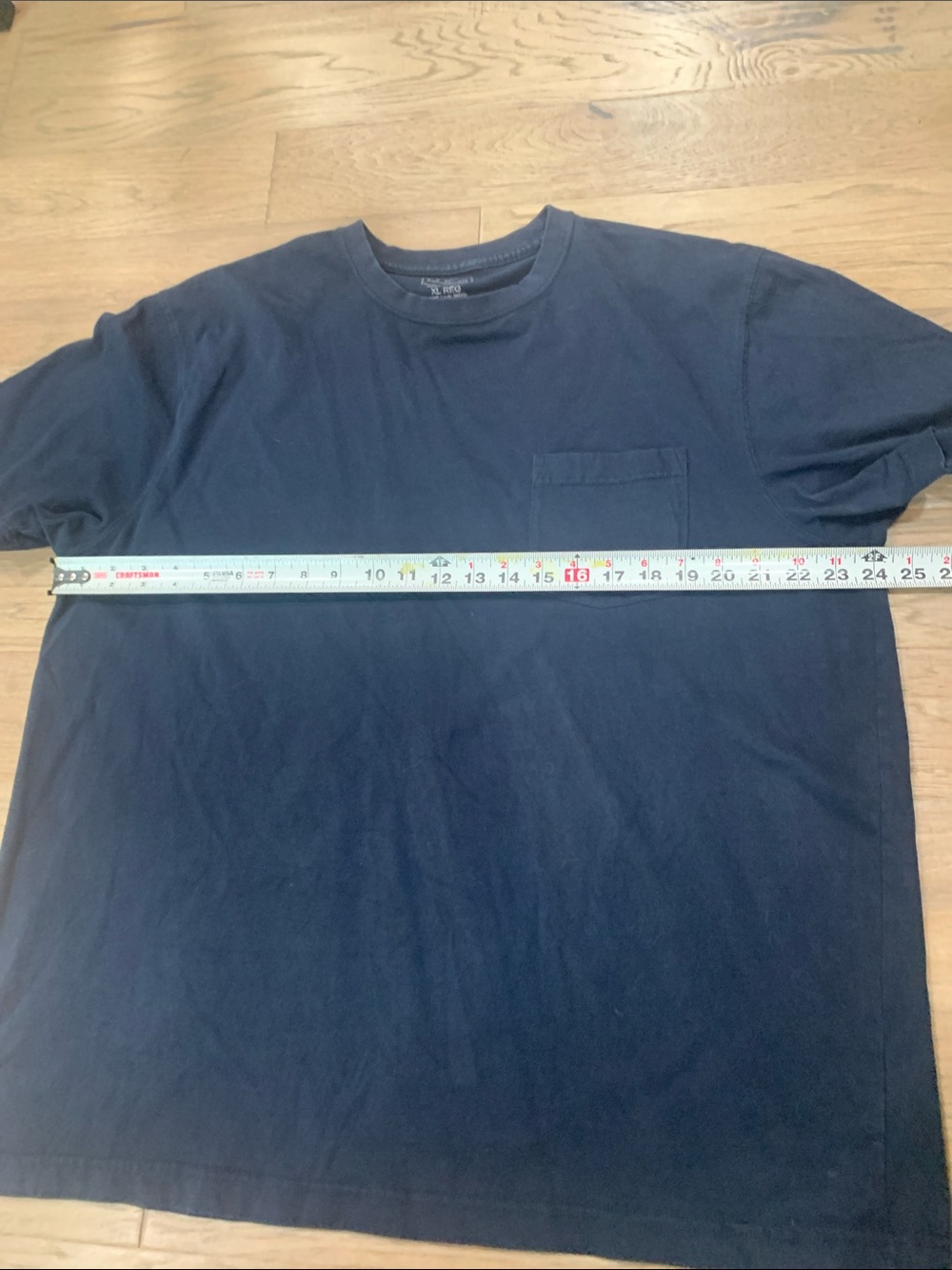 L.L. Bean Navy Short-Sleeve Pocket Tee Size XL 100% Cotton - Picture 3 of 8